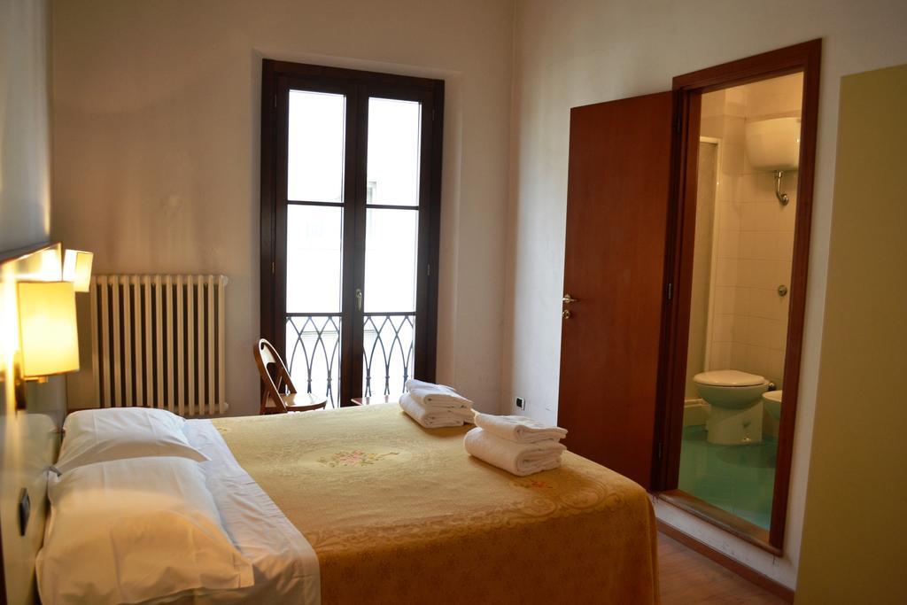 Hotel Casa Del Lago Firenze Kültér fotó