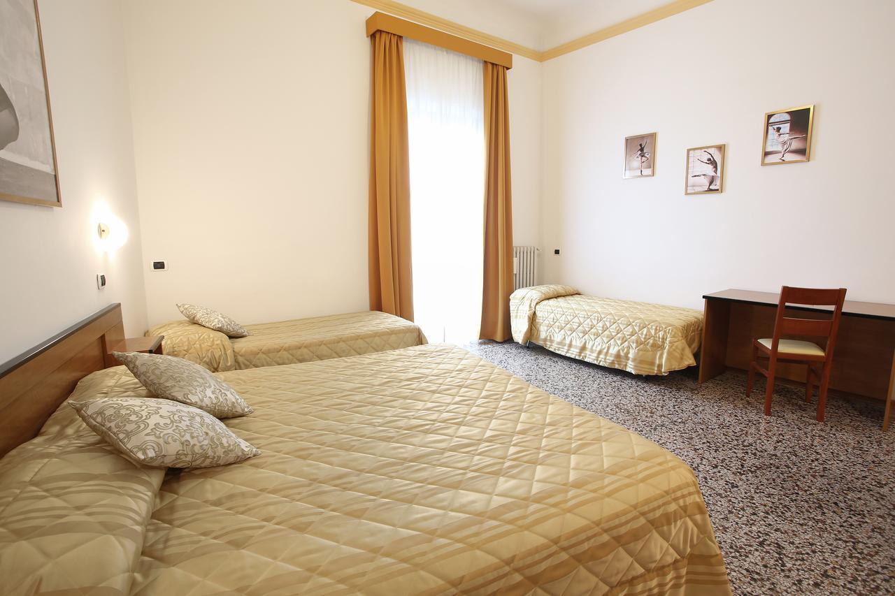 Hotel Casa Del Lago Firenze Kültér fotó